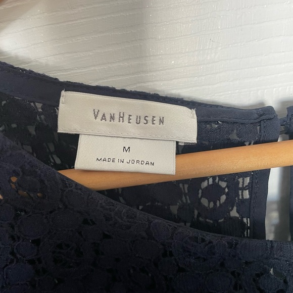 Navy short sleeve blouse, size med - Picture 2 of 3